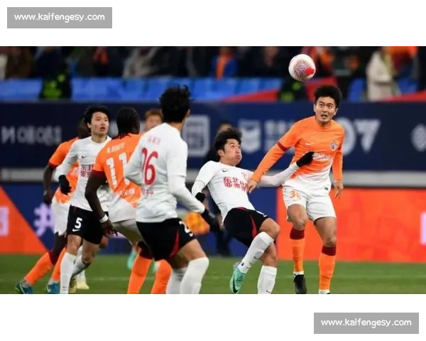 长春亚泰迎战山东鲁能中超焦点对决看点全面解析赛前形势与胜负关键前瞻 长春亚泰迎战山东鲁能中超焦点对决看点全面解析赛前形势与胜负关键前瞻